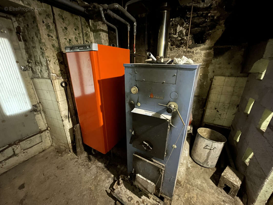 Maison à VELLECHEVREUX-ET-COURBENANS