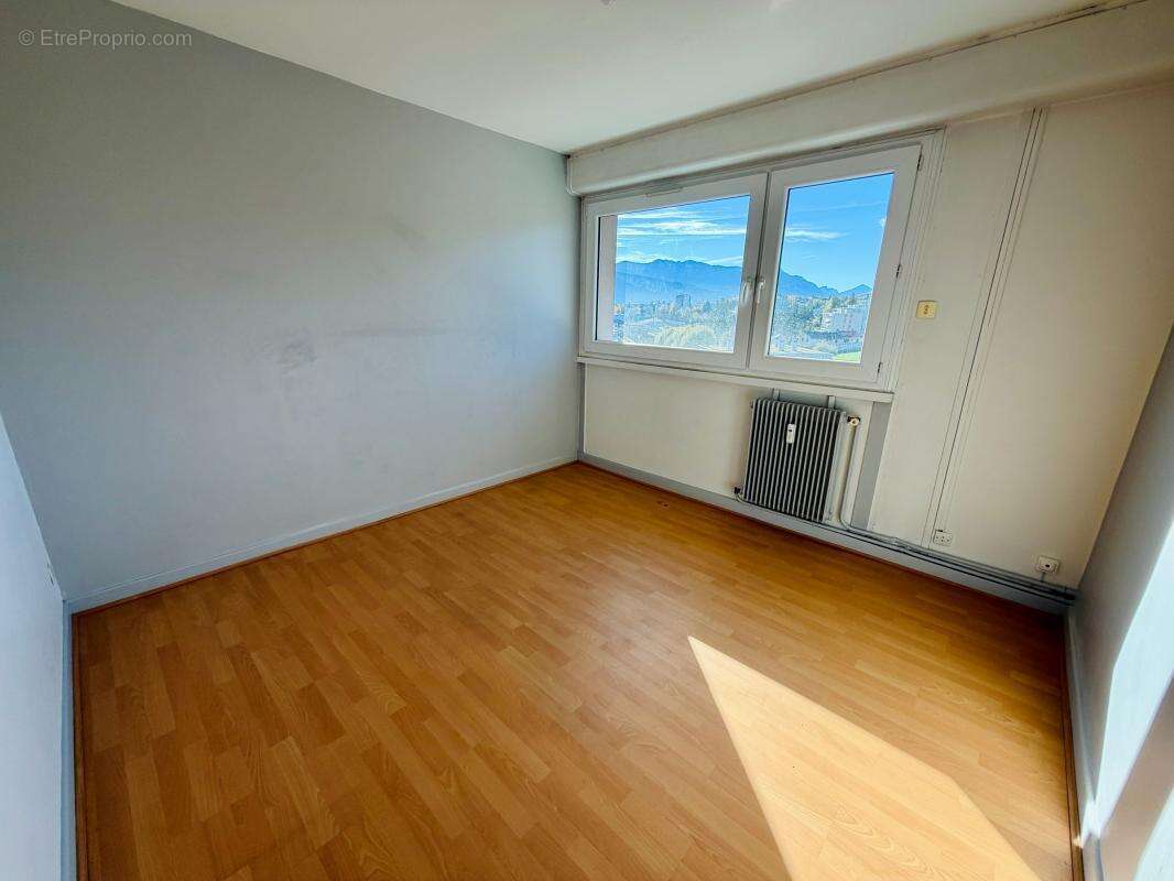 Appartement à VOIRON