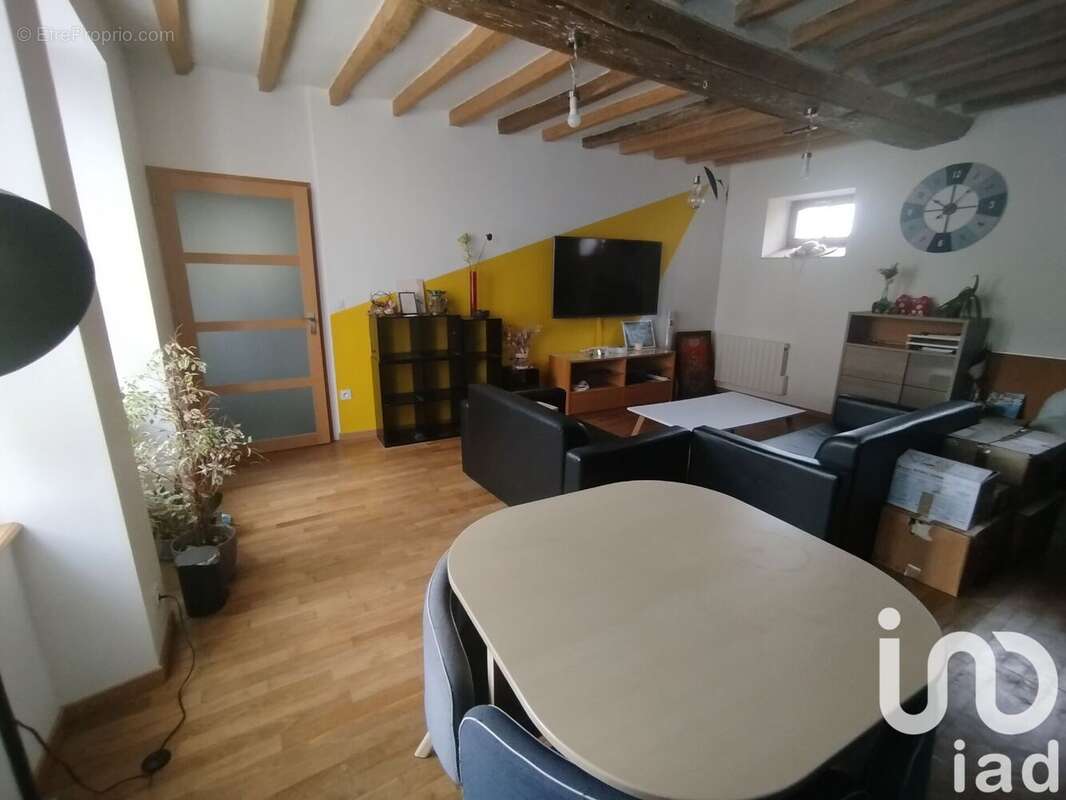 Maison 111 m² à La Chapelle-Souef  - photo 3