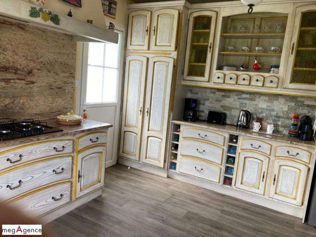 Maison 130 m², 3 chambres, bureau + sous sol, puits sur 3812 m² clos - photo 5
