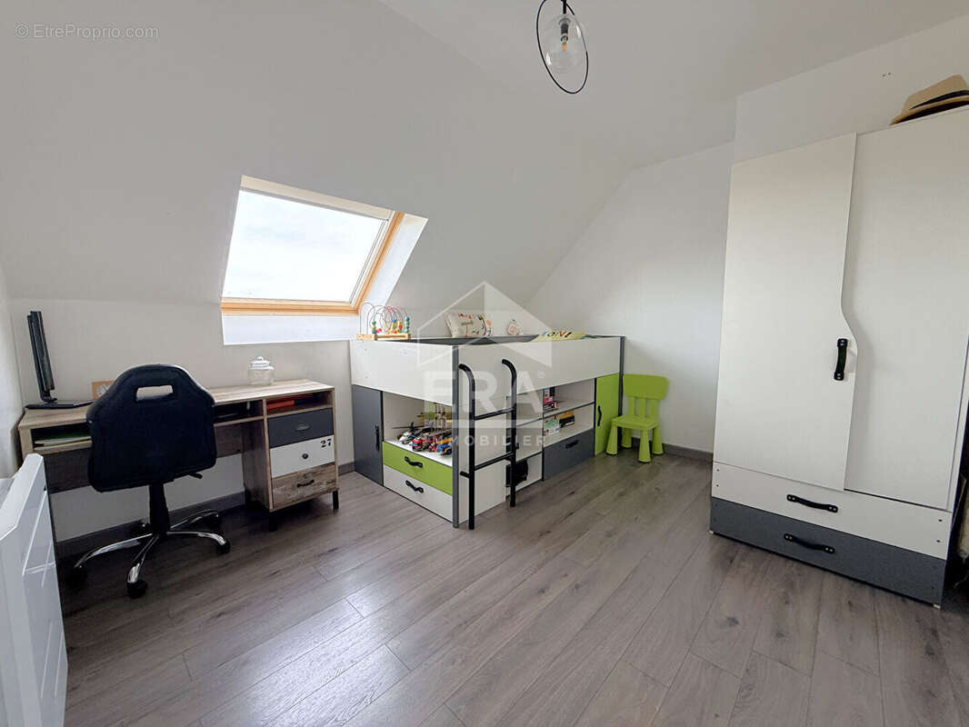 Maison à LA CHAPELLE-GAUTHIER