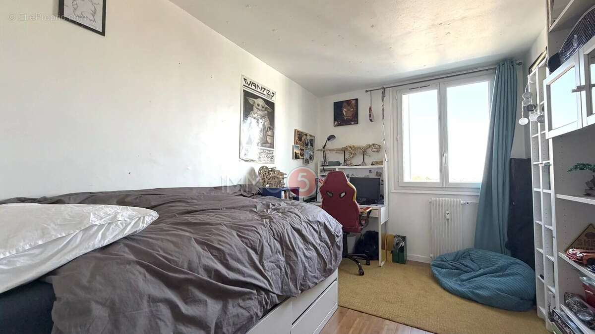 Appartement à LE RAINCY