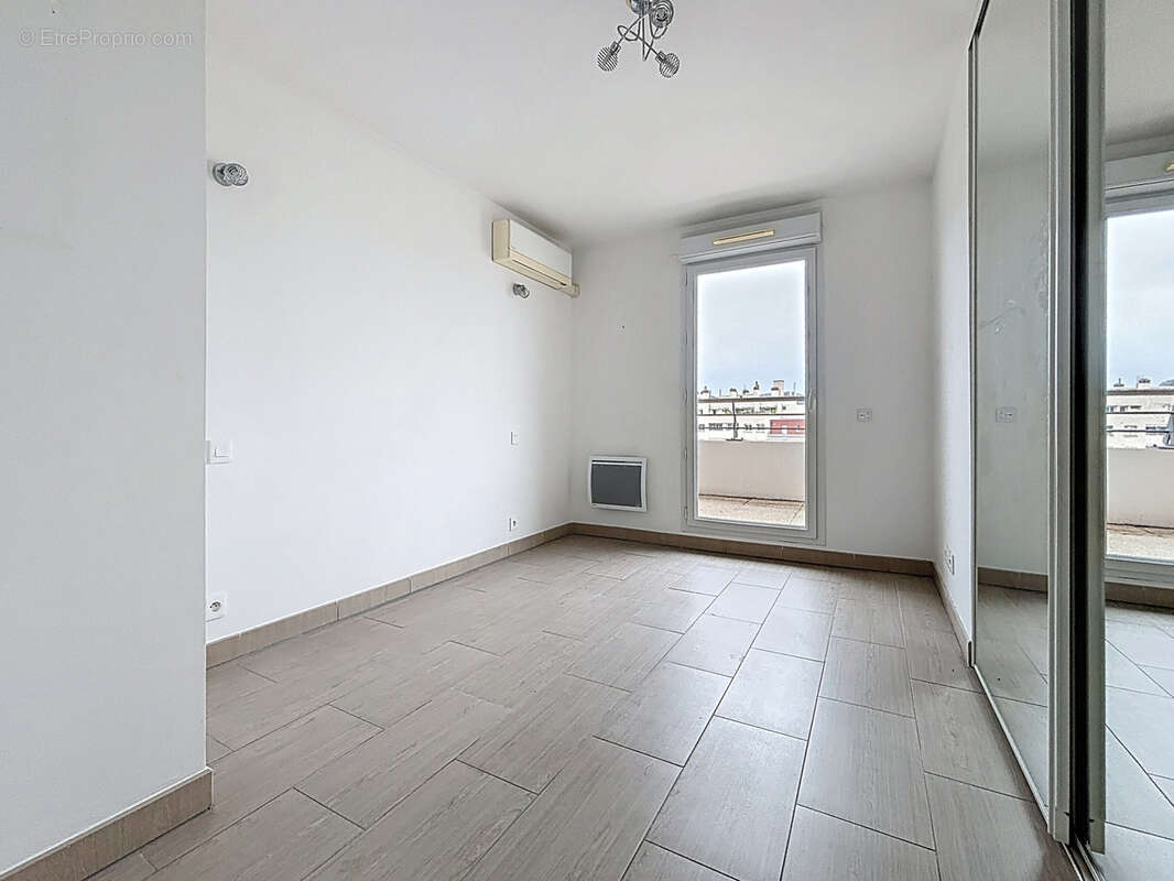 Appartement à MARSEILLE-10E
