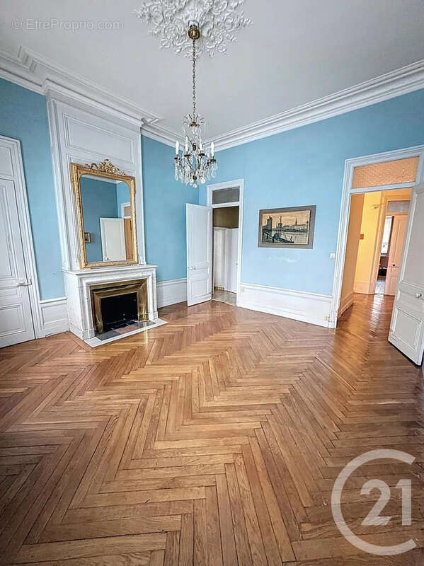 Appartement à LYON-7E