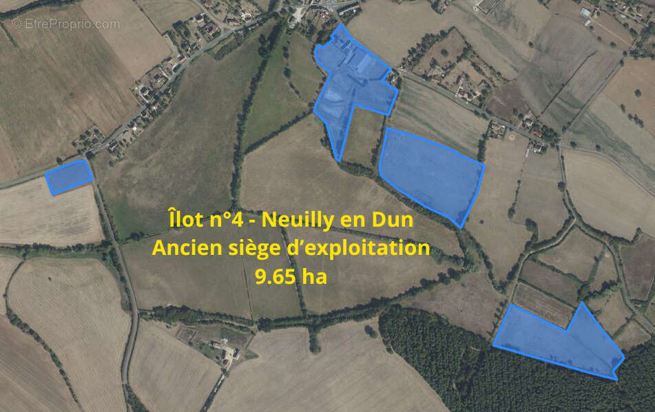 Terrain à NEUILLY-EN-DUN