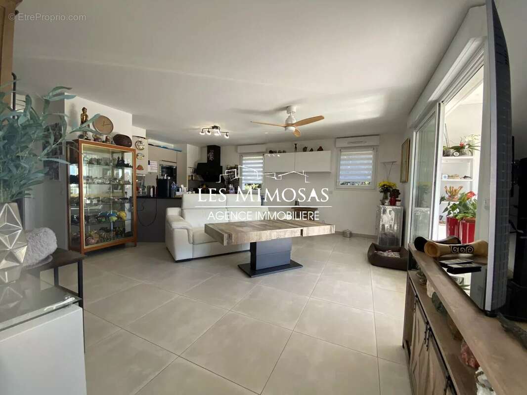 Appartement à SAINT-RAPHAEL