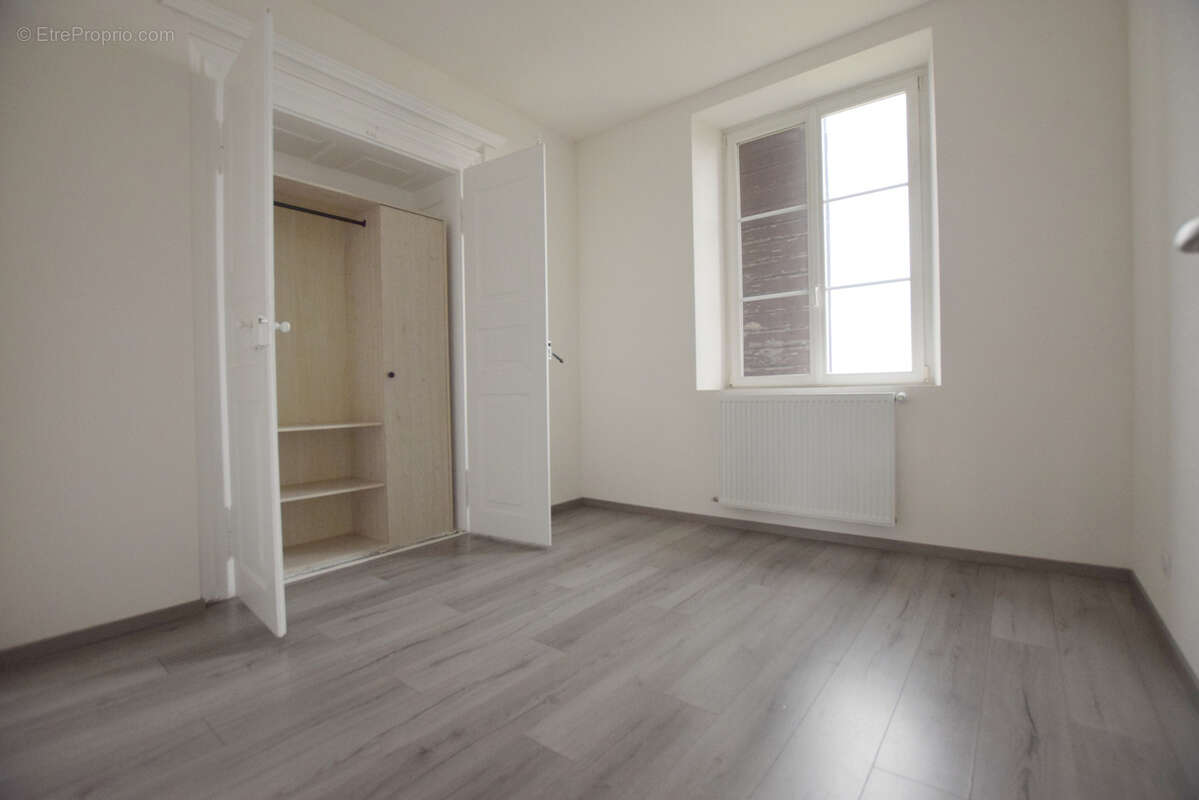 Appartement à EXINCOURT