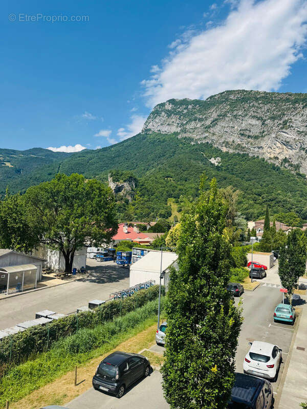 Appartement à SAINT-EGREVE