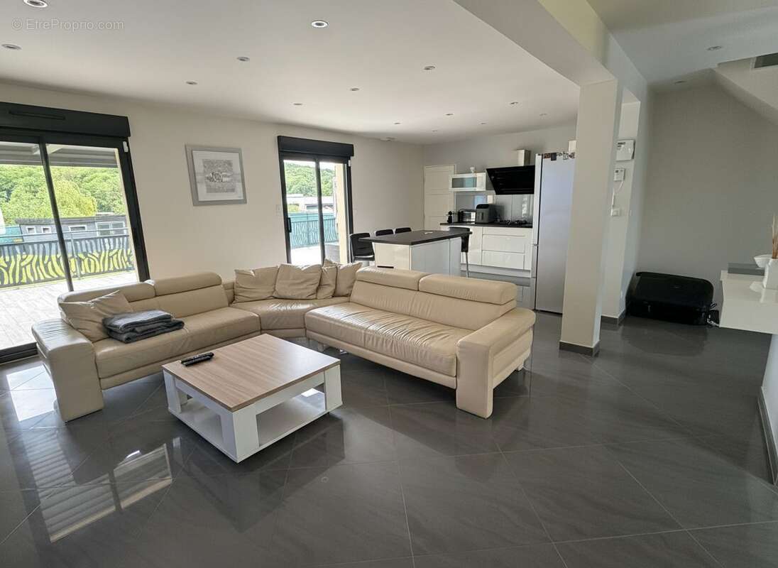 Maison 145 m² à Montlignon  - photo 2