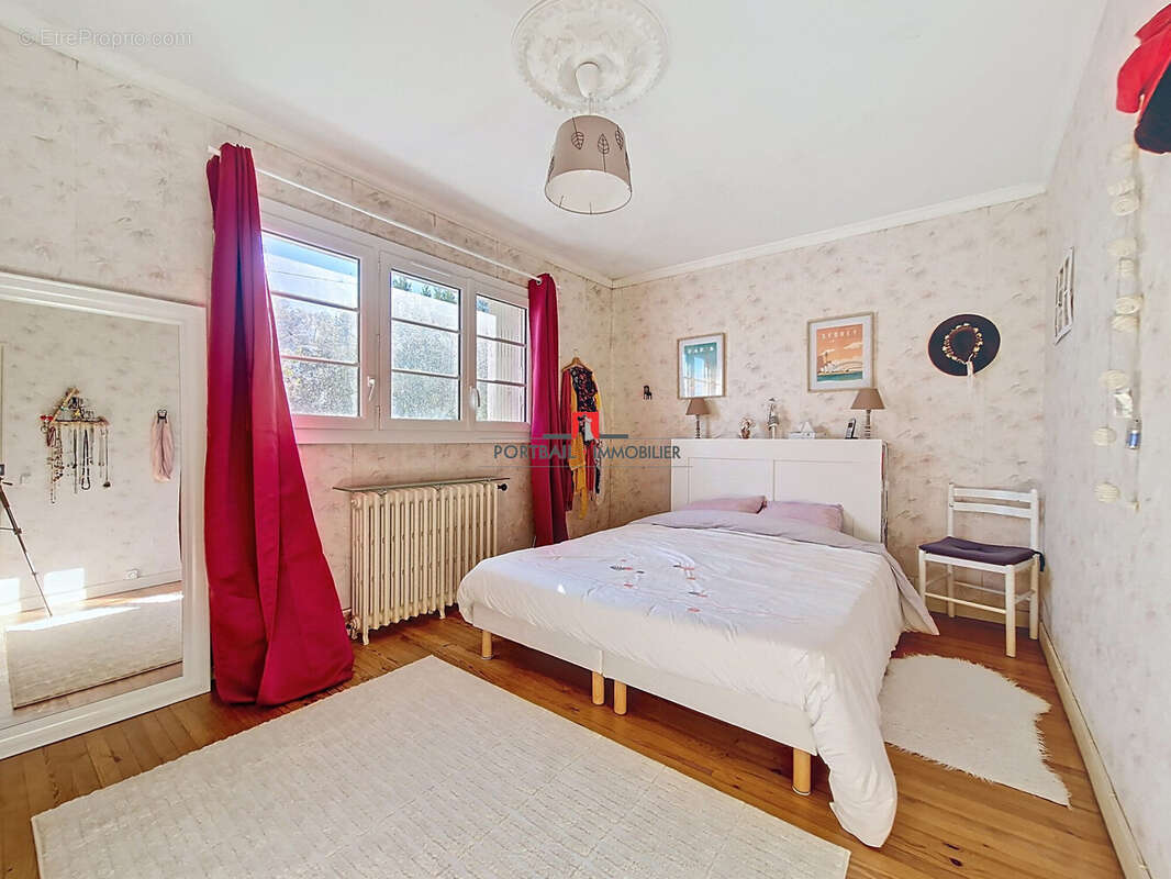 Maison à SAINT-ANDRE-DE-CUBZAC