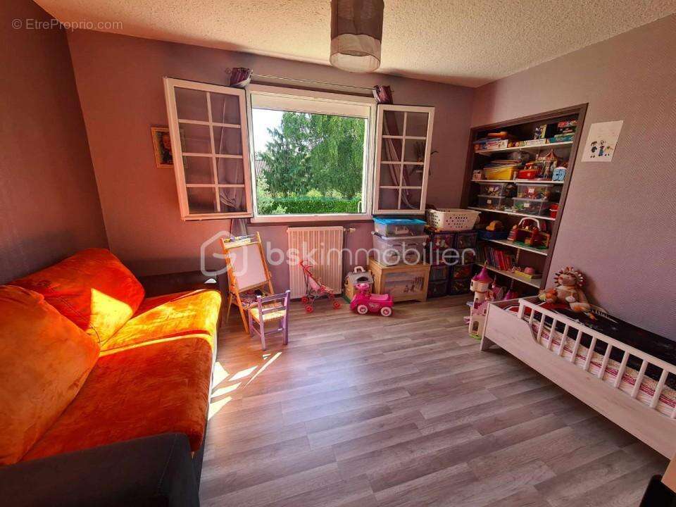 Maison à VOUNEUIL-SOUS-BIARD