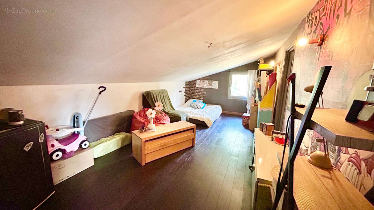 Maison à MONTESQUIEU-DES-ALBERES