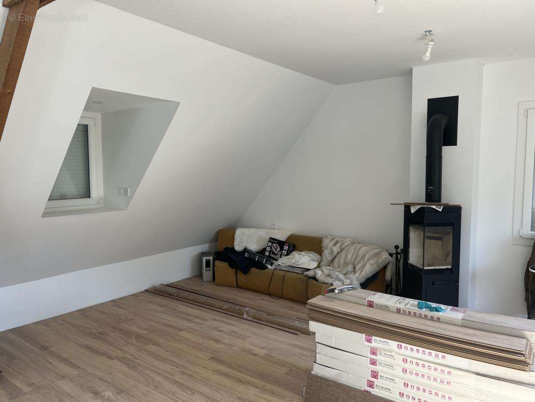 Belle néo-bretonne, située sur un terrain de 2500 m2 - photo 17