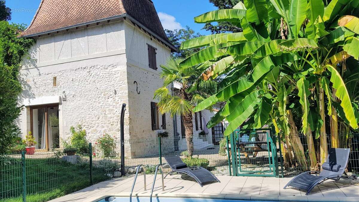 Maison à MARSAC-SUR-L'ISLE