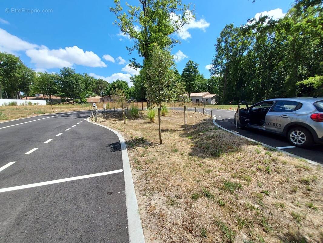 Terrain à LA TREMBLADE