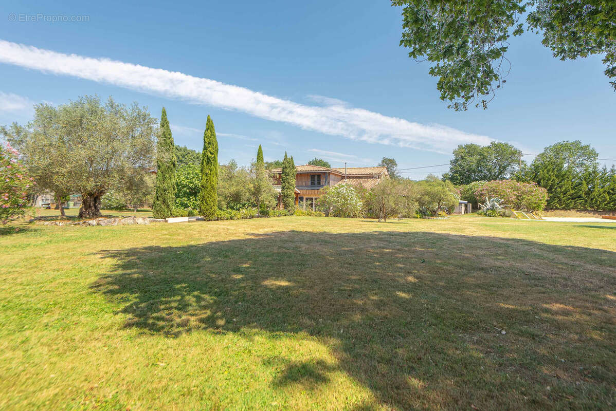 Charmante maison en pierre - 315m2 - creon - photo 3