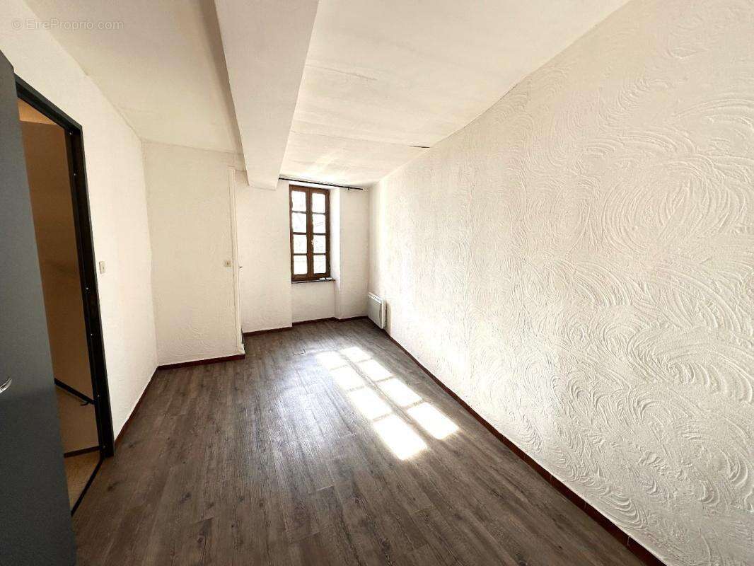 Maison à CAUNES-MINERVOIS