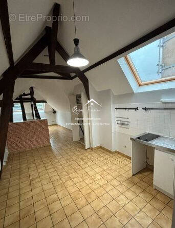 Pièce de vie  - Appartement à CHATELLERAULT