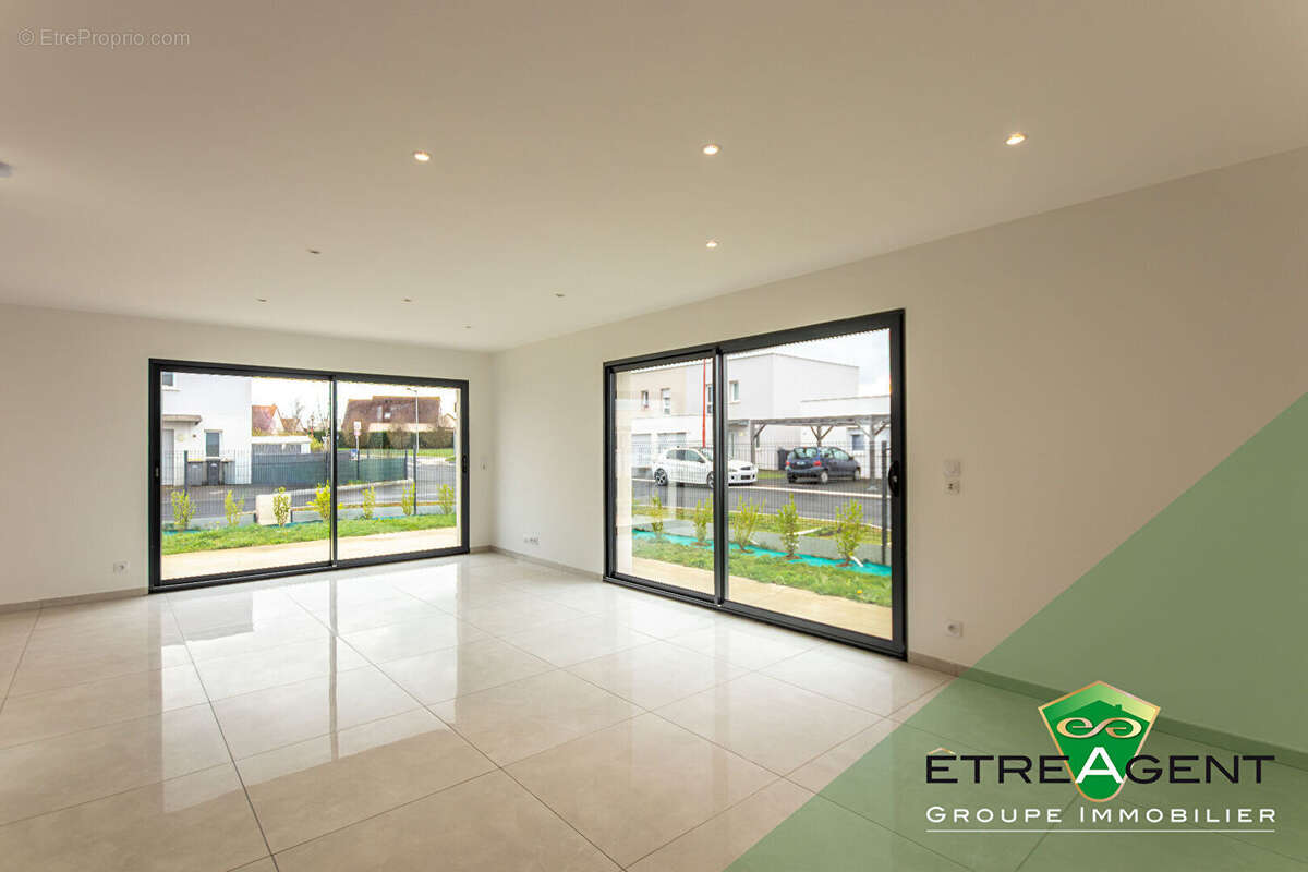 Maison ARGENCES - 124 m² - 4 chambres - photo 6