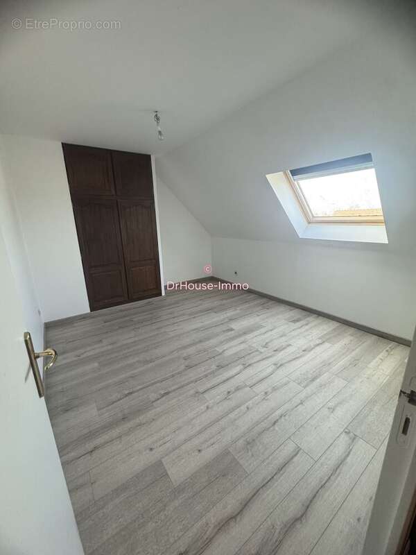 Maison à NANTEUIL-LES-MEAUX