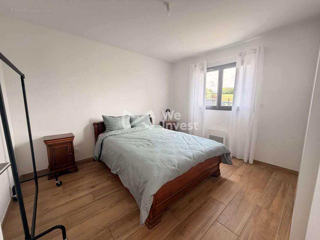 Maison 114 m² à Castres  - photo 6