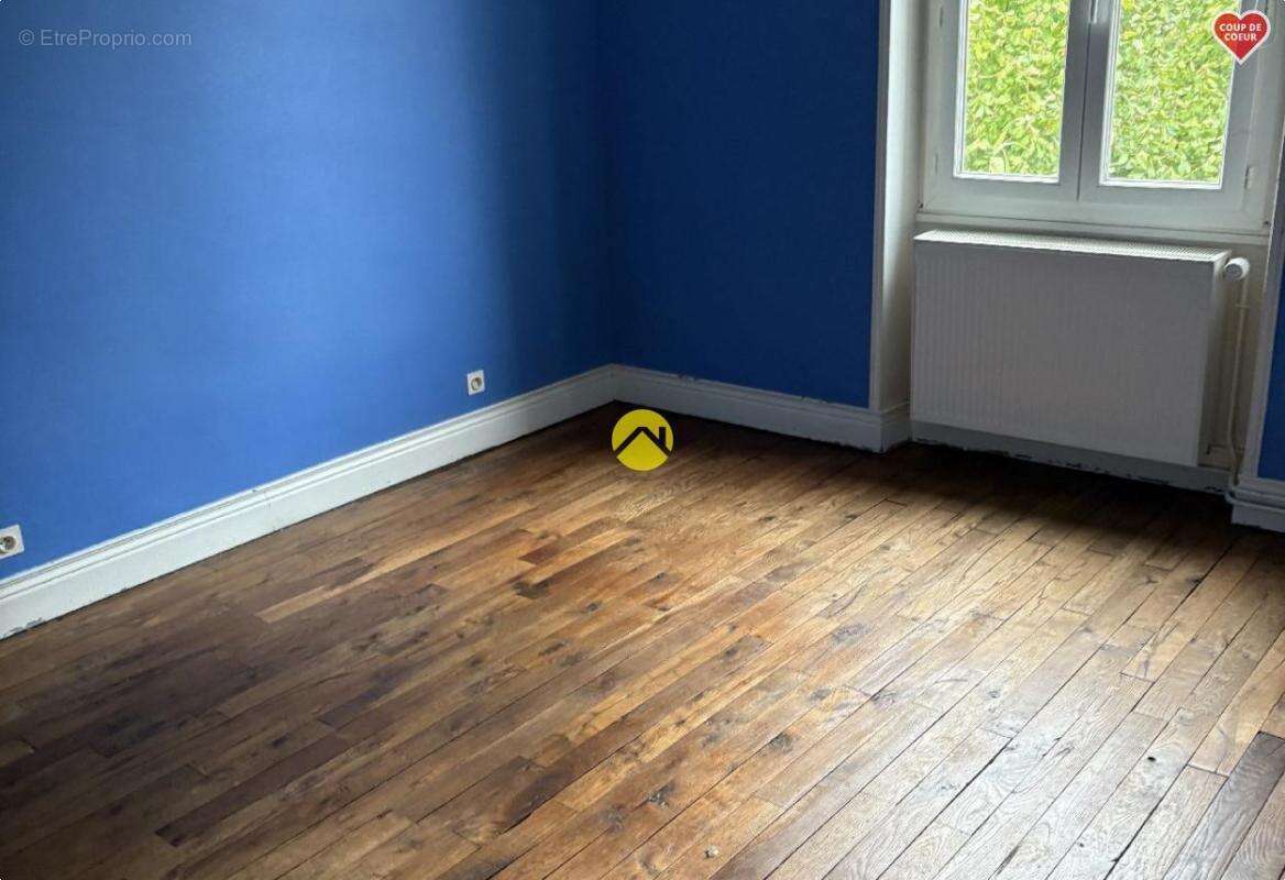 Maison à ARGENTON-SUR-CREUSE