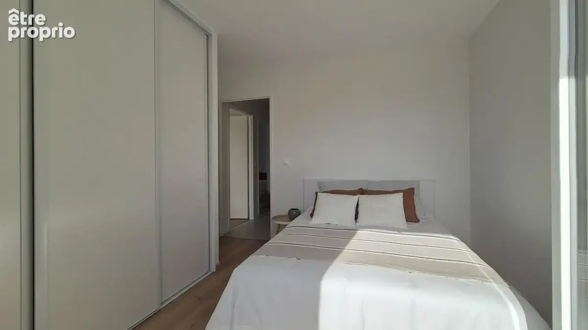Appartement Saint Martin D Heres 5 pièce(s) 108 m2 - photo 8