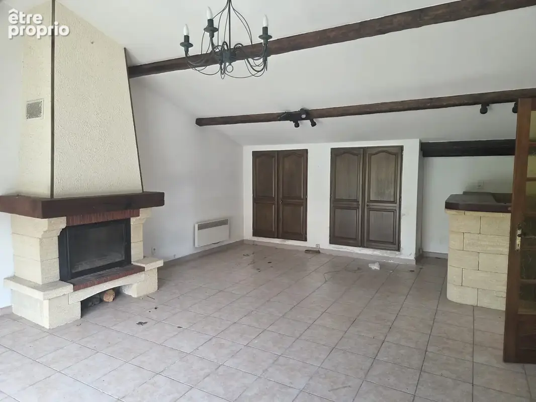 Marignane, ideal deux familles, propriete composee d'une maison pricipale t5 + maisonnette de 50 m2 sur 1119 - photo 12