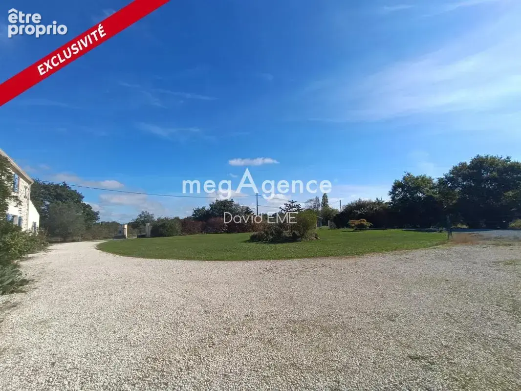 Propriété 8 Pièces, 281 m2, 5 chambres + GRANGE, CHALLANS - photo 4