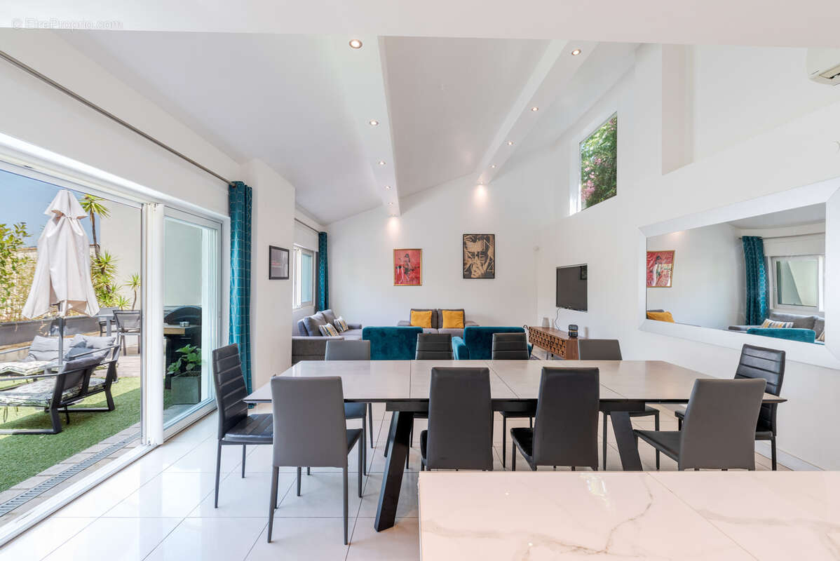 Maison à CANNES