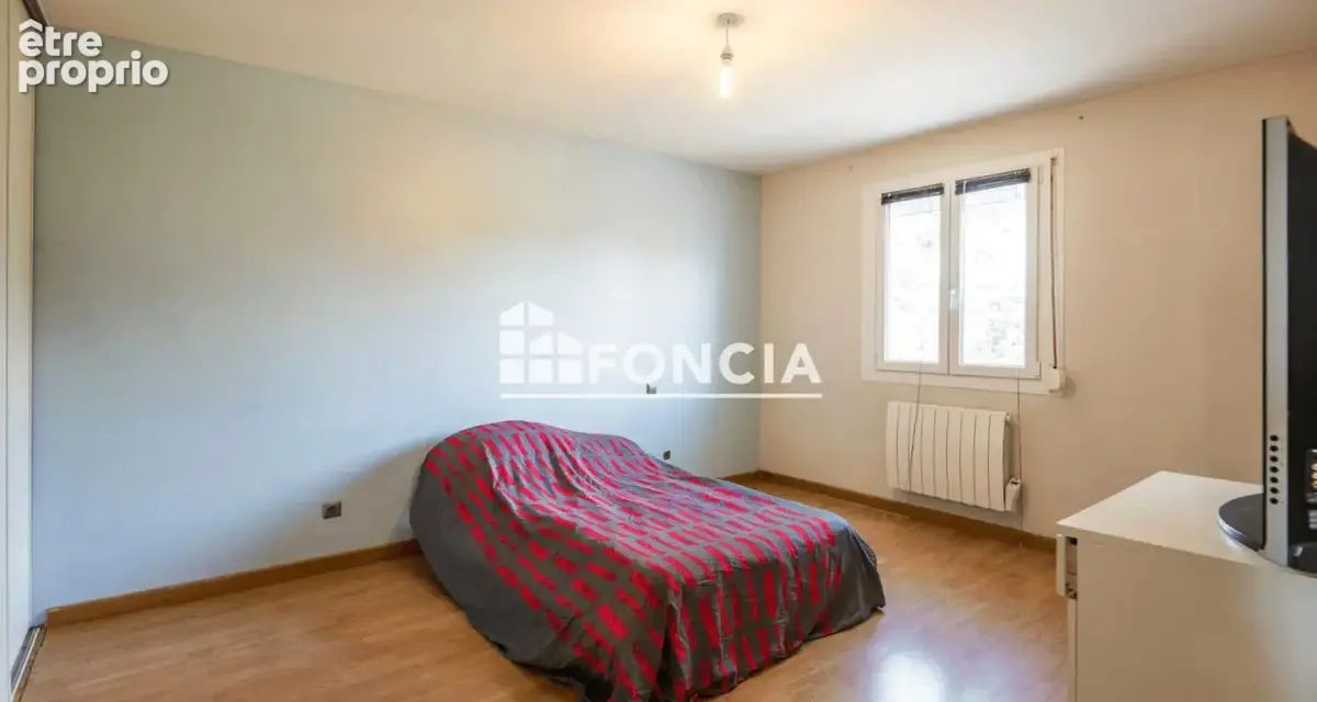 Maison familiale avec deux logements indépendants et piscine à Sébazac-Concourès, aux portes de Rodez - photo 8