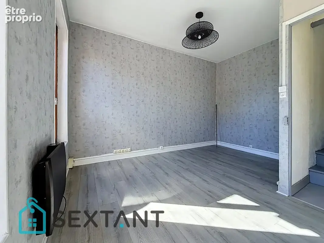 Les Chartreux maison de ville rénovée deux chambres - photo 6