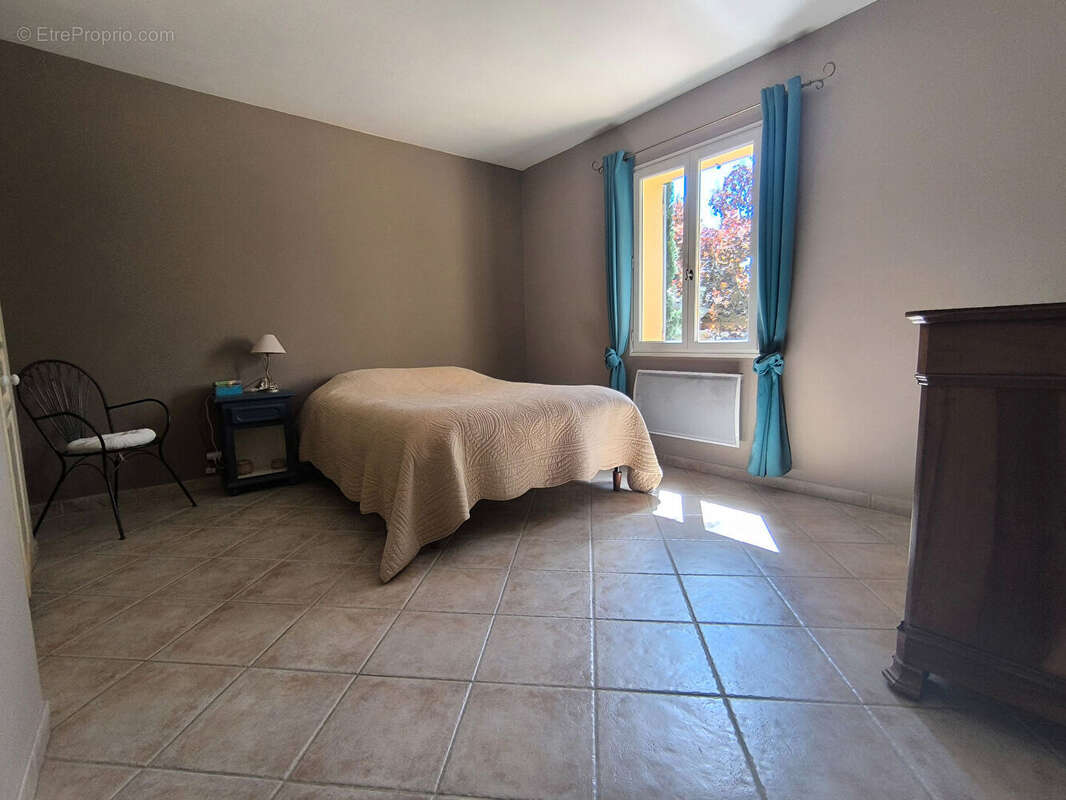 Maison à VAISON-LA-ROMAINE