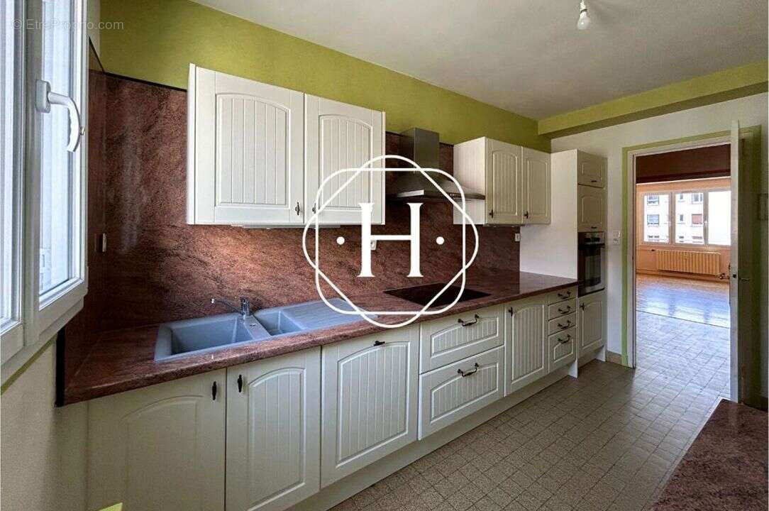 Appartement à BOURG-EN-BRESSE