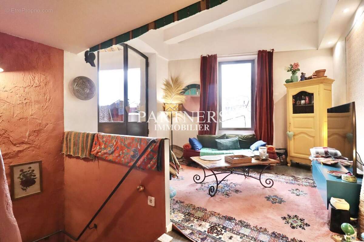 Appartement à PERTUIS