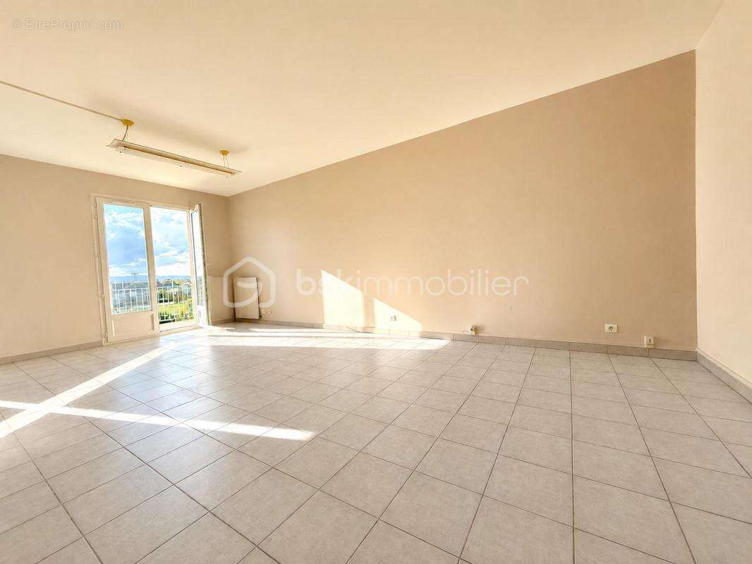 Appartement à CHASSIEU