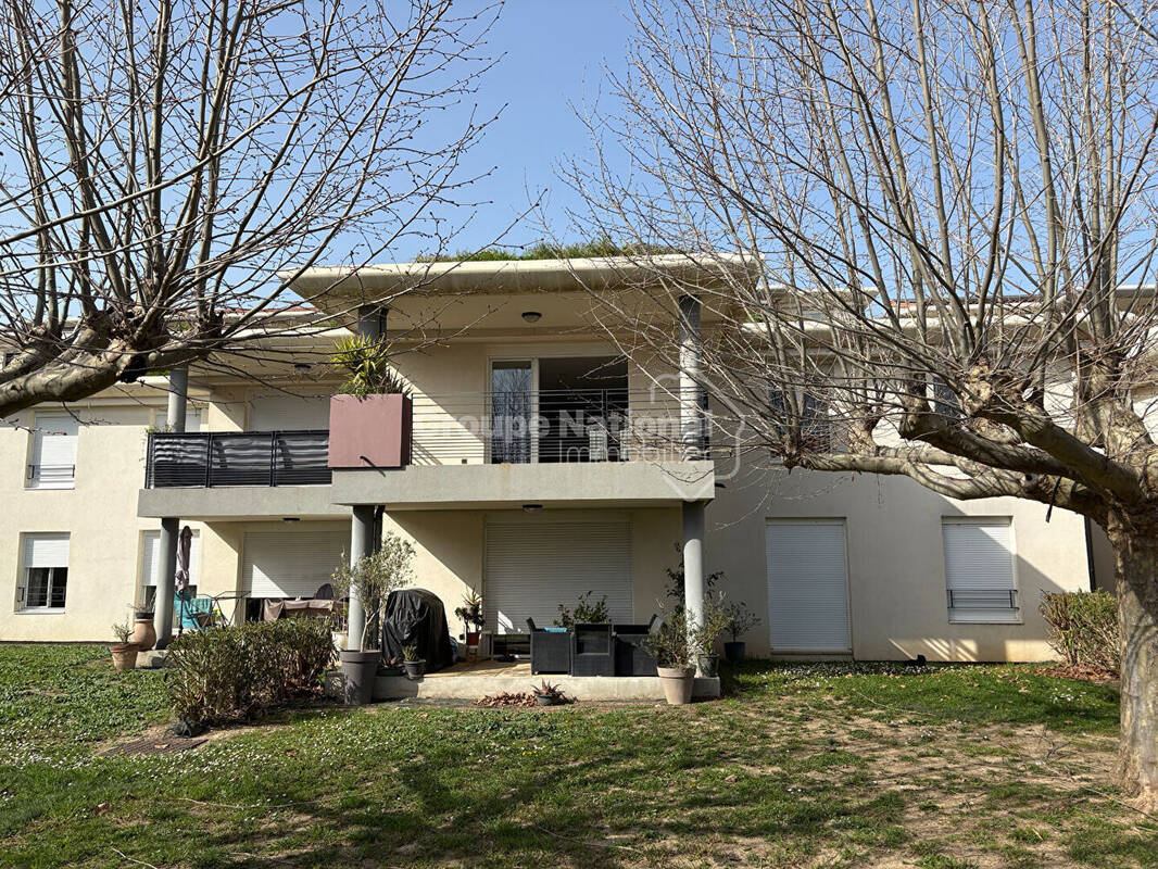Appartement à SAINT-MARTIN-DE-CRAU
