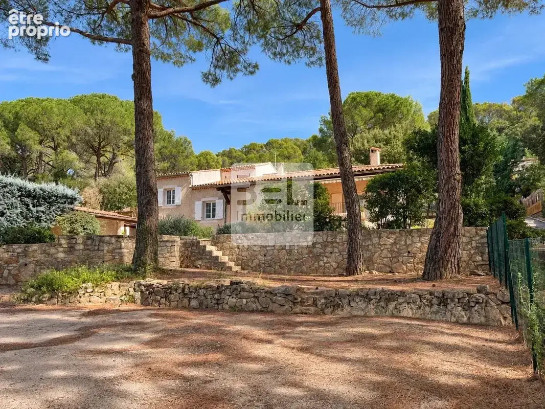 Photo Maison à Bagnols-Sur-Ceze au prix de 299 000€