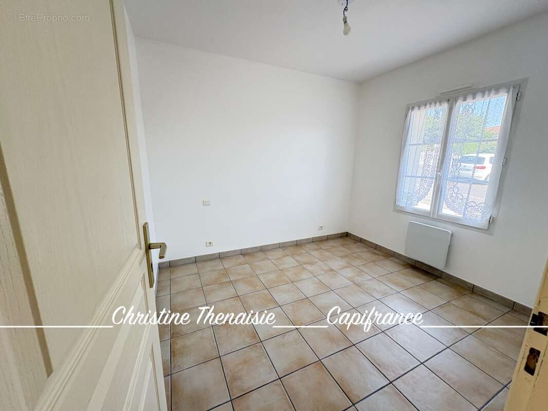 Maison à vendre Plain-Pied, Coeur de ville, 3 chambres, Garage SAINT HILAIRE DE RIEZ (85) - photo 14