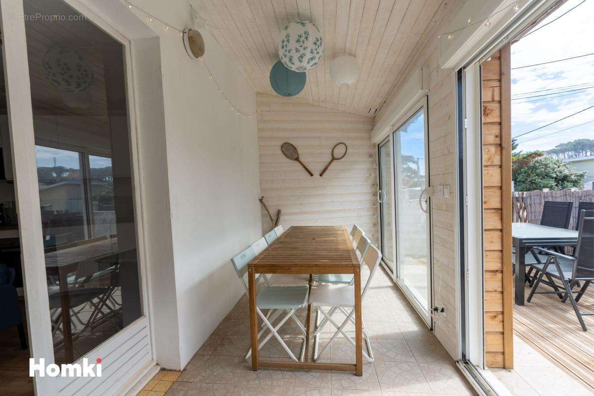 Maison à LACANAU