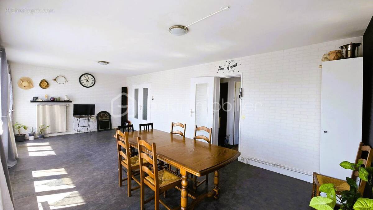 Appartement à VIRY-CHATILLON