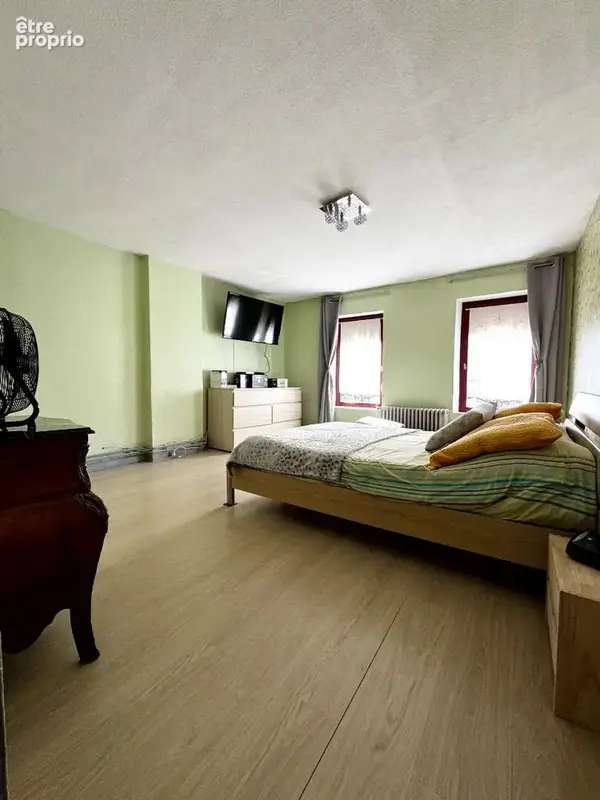 Maison 10 pièces à vendre à Hautmont - Centre-ville Bernaupré - photo 9