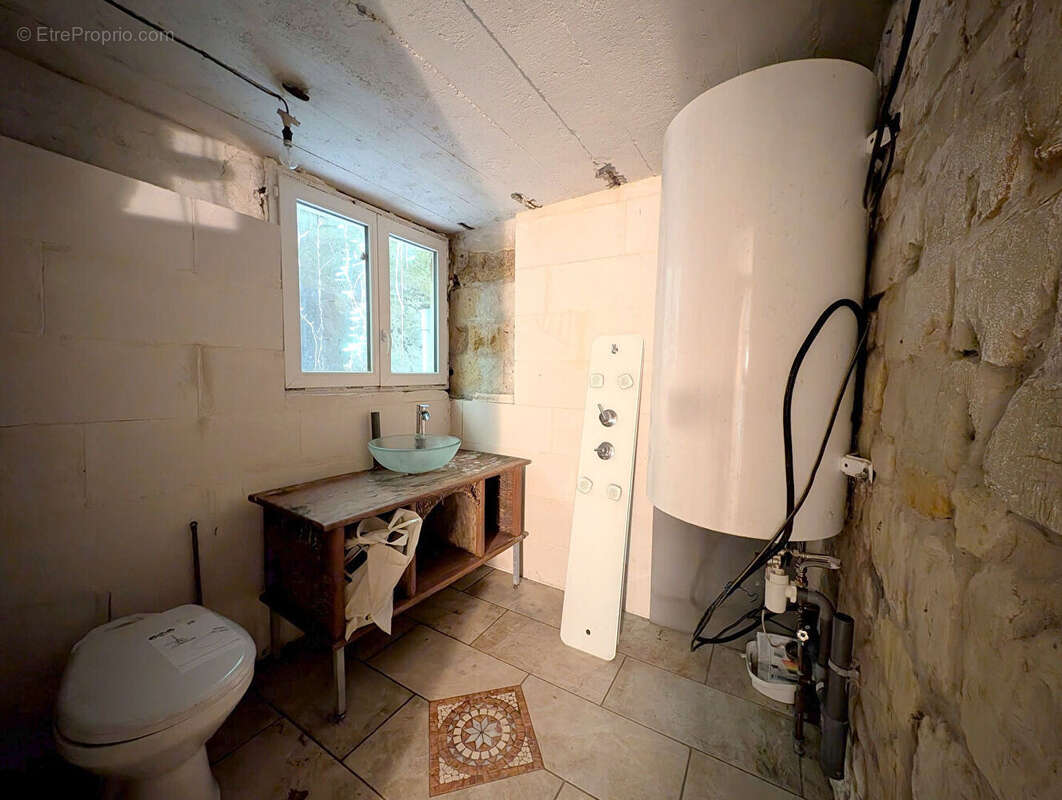 Maison à DOUE-LA-FONTAINE