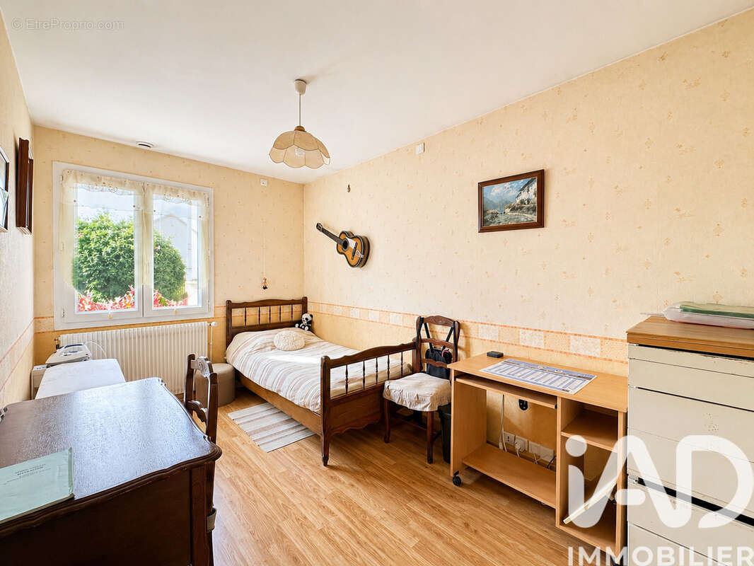 Photo 9 - Maison à ETRECHY