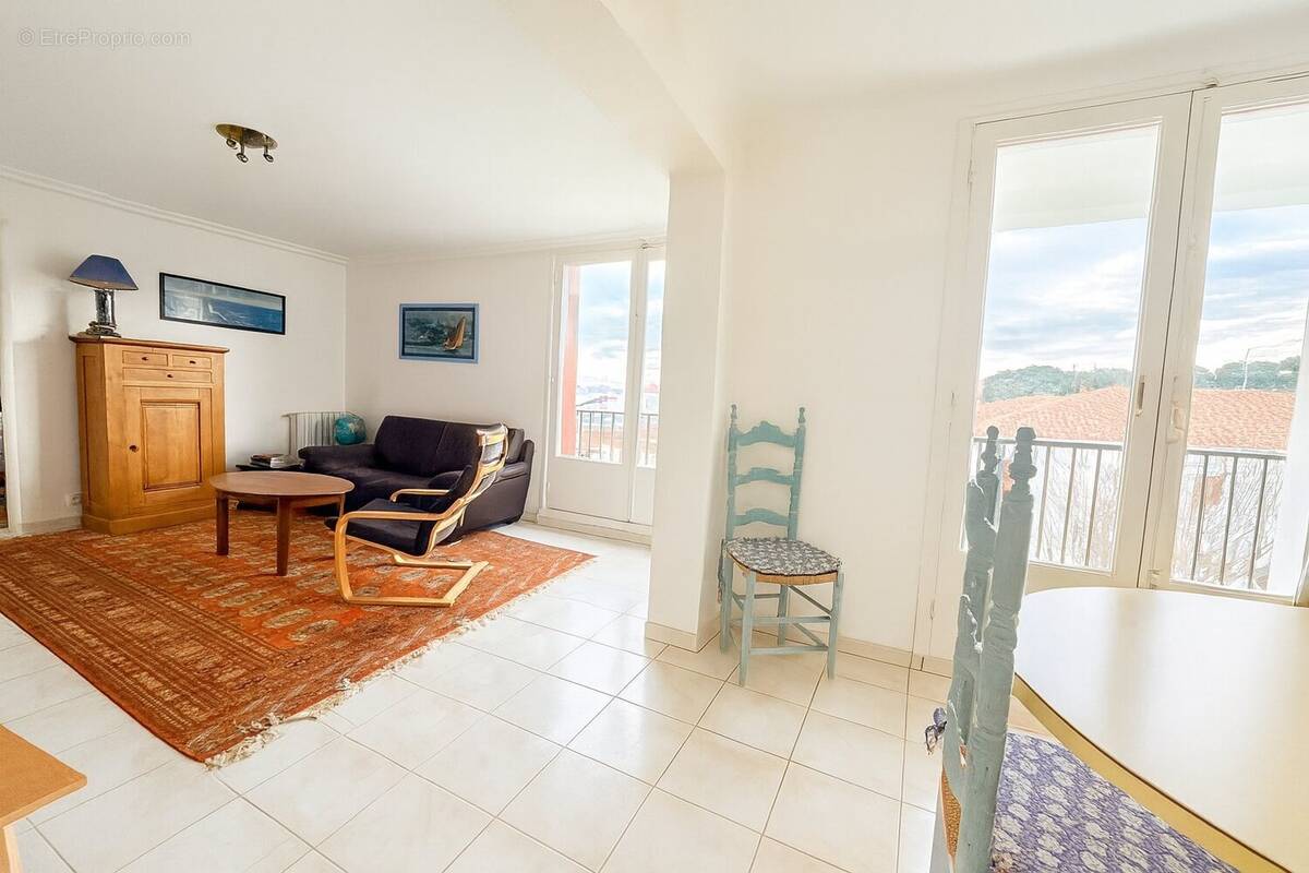 Appartement à URRUGNE