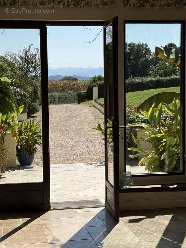 Maison à TRIE-SUR-BAISE