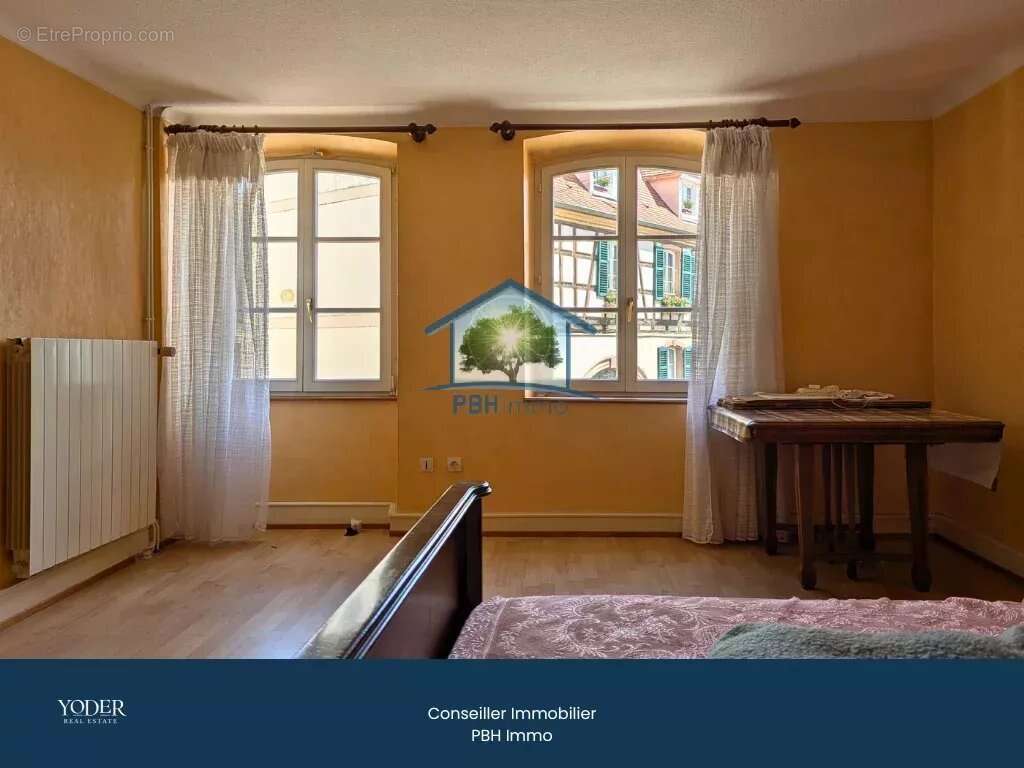 Appartement à UBERACH