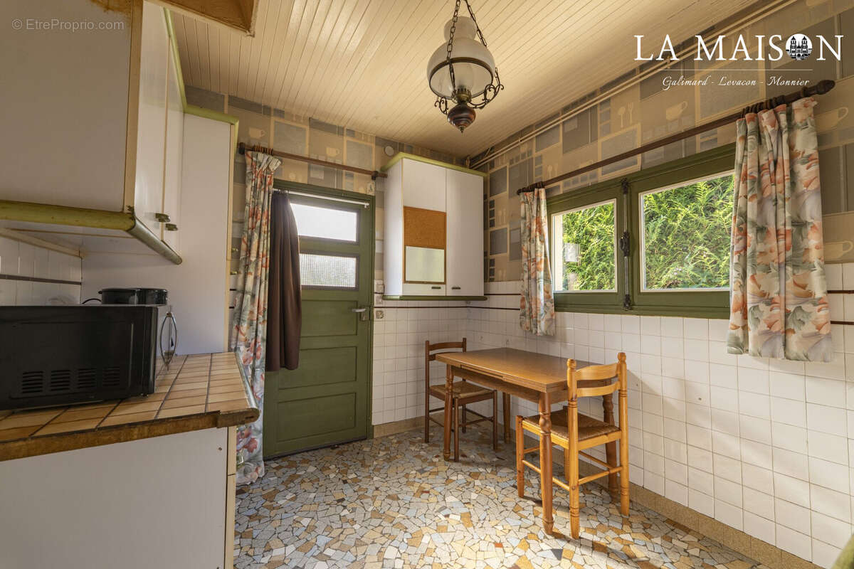 Maison à PLOMBIERES-LES-DIJON