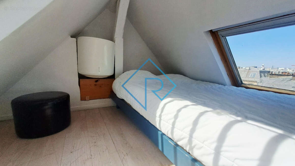 Appartement à PARIS-3E