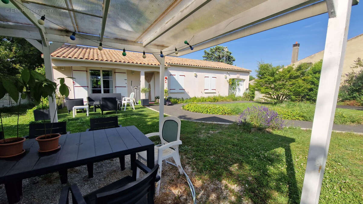 Maison 104m² à saint-georges-du-bois - photo 12